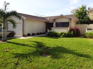 2 Afton Pl, Boynton Beach, FL 33426