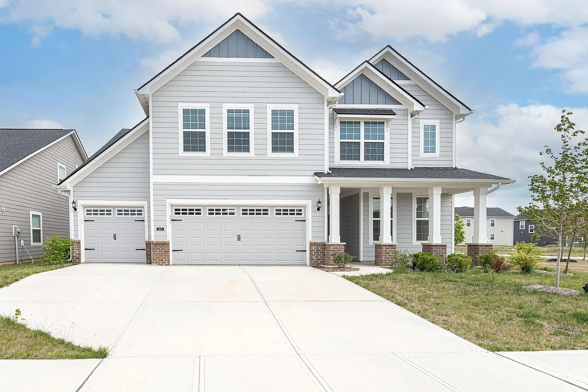 Building Photo - 5403 Veranda Dr