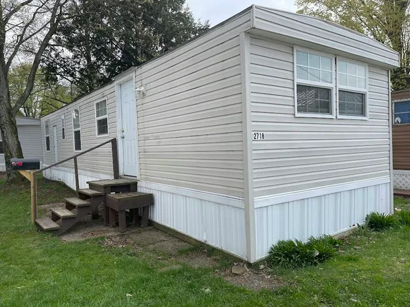 2718 Zachary Dr, Erie, PA 16510