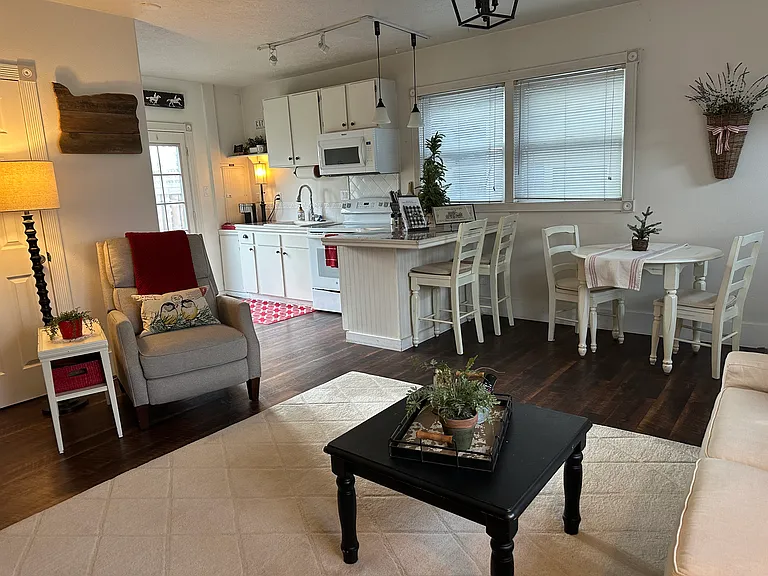 418 7th Ave SW — Photo 8