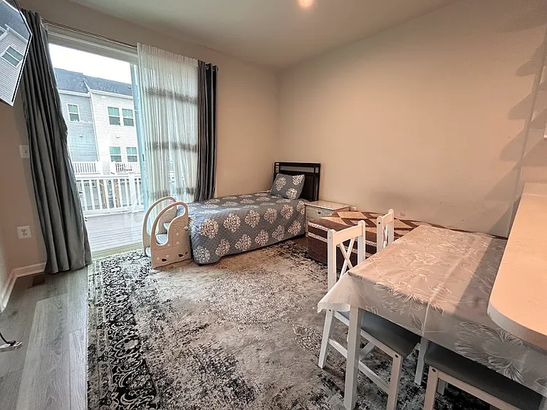 4607 Abbotswell Pl — Photo 7