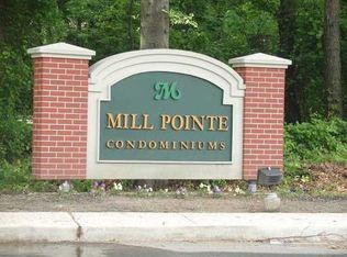 148 College Dr, Edison, NJ 08817