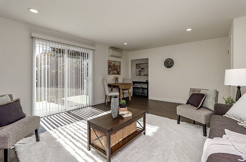 4th image of 26134 108th Avenue SE