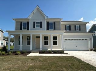 337 Rhapsody Dr, Suffolk, VA 23435