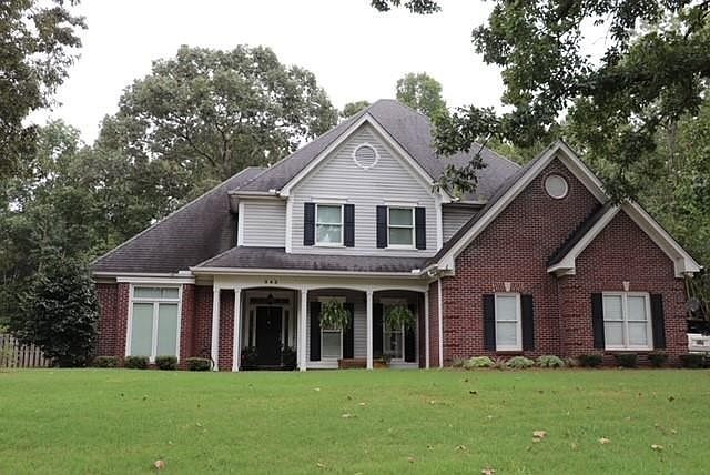 2nd image of 342 Oakridge Dr