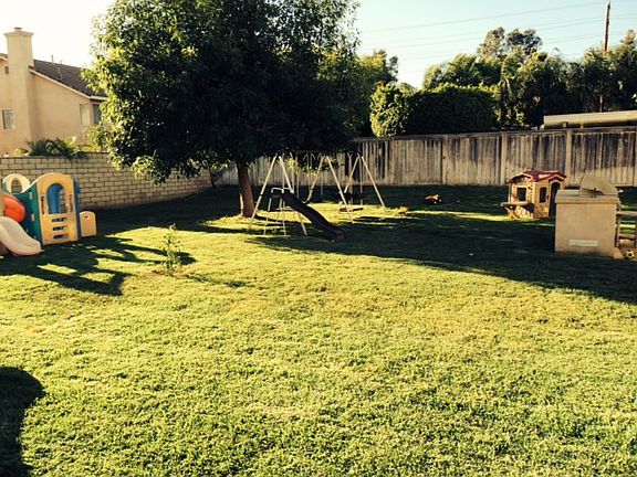 5th image of 3028 Clover Ln