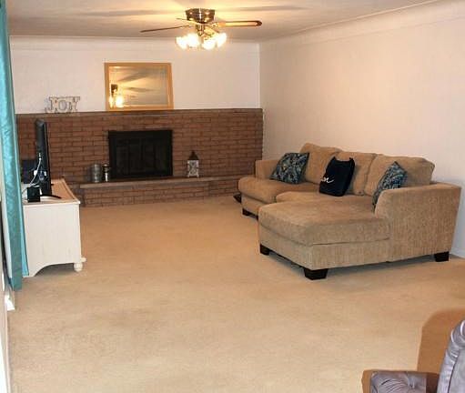 Living Room_7603