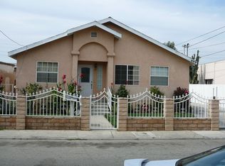 809 E Del Mar Ct, Compton, CA 90221