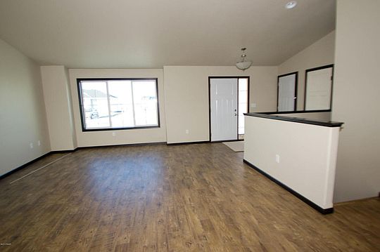 2nd image of 2415 10th St W