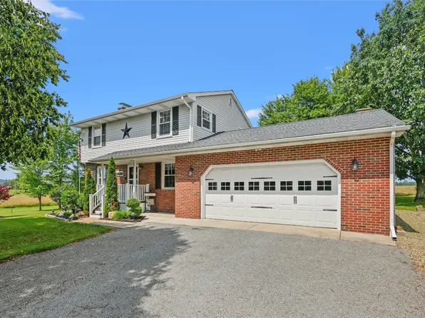 3830 Reichert Rd, Erie, PA 16509