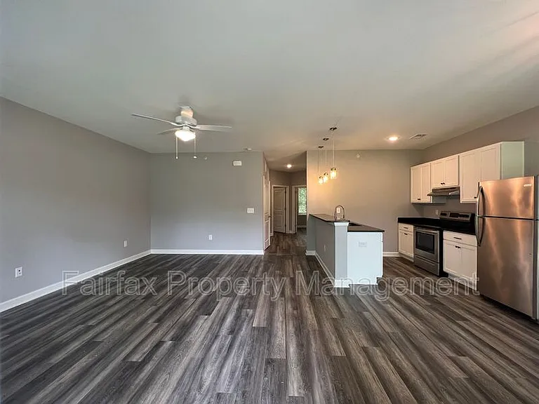 518 Boone St #103 — Photo 20