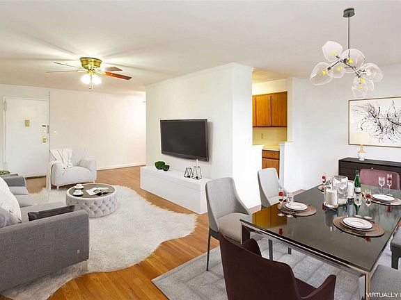 2nd image of 1 Birchwood Ct APT 4K