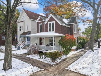 2135 W Leland Ave, Chicago, IL, 60625