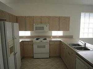 5th image of 8468 Siciliano St