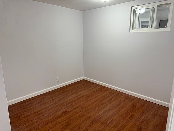 5th image of 1527 Levick St Floor 1