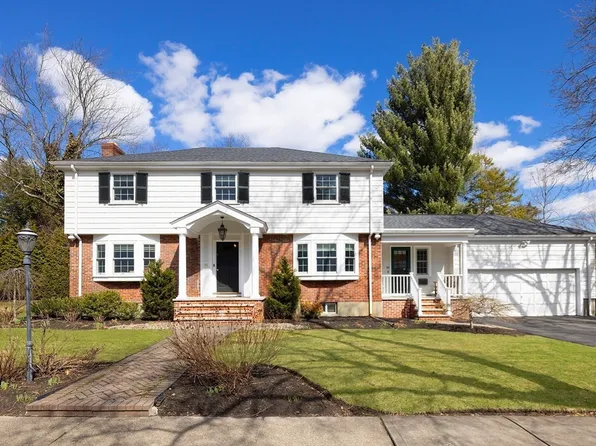 51 Marcellus Dr, Newton, MA 02459