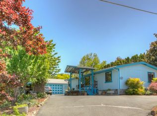 473 W Harbeck Rd, Grants Pass, OR 97527
