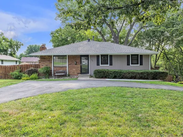 7001 N Highland Ave, Gladstone, MO 64118