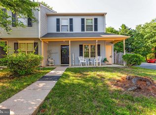 53 Riverside Run Dr, Indian Head, MD 20640