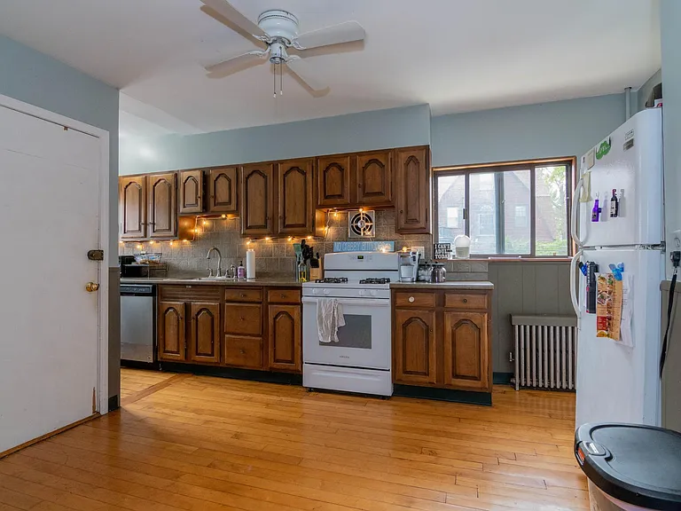 57 Parsons St #2 — Photo 2