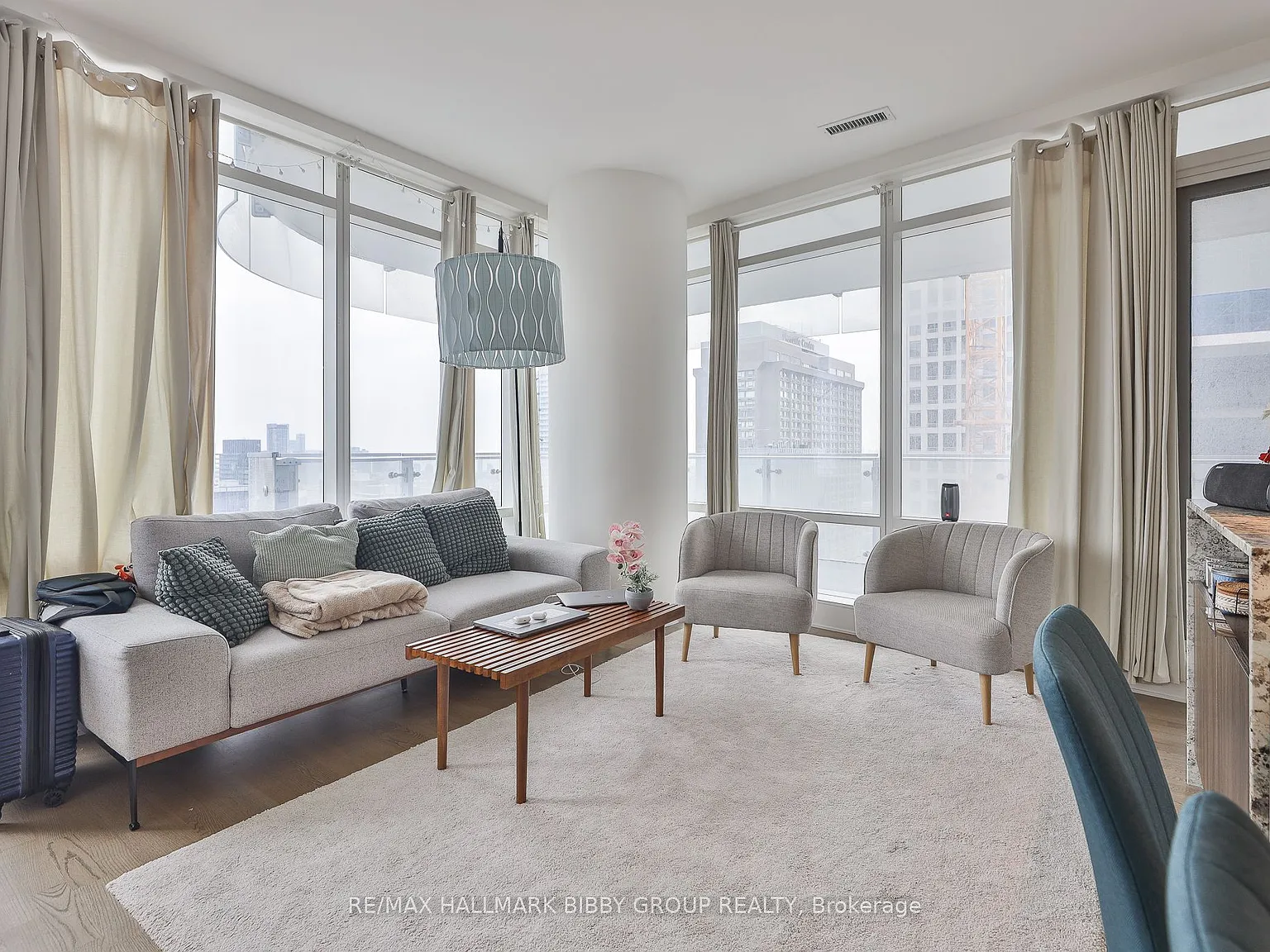 2 bed, $3,800 — Photo 2