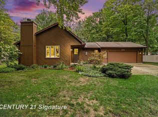 4431 S Airport Rd, Bridgeport, MI 48722