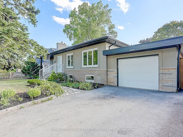 304 Felan Ave — Photo 2