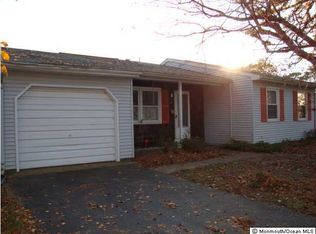 19 Norwalk Ave, Manchester Township, NJ 08759