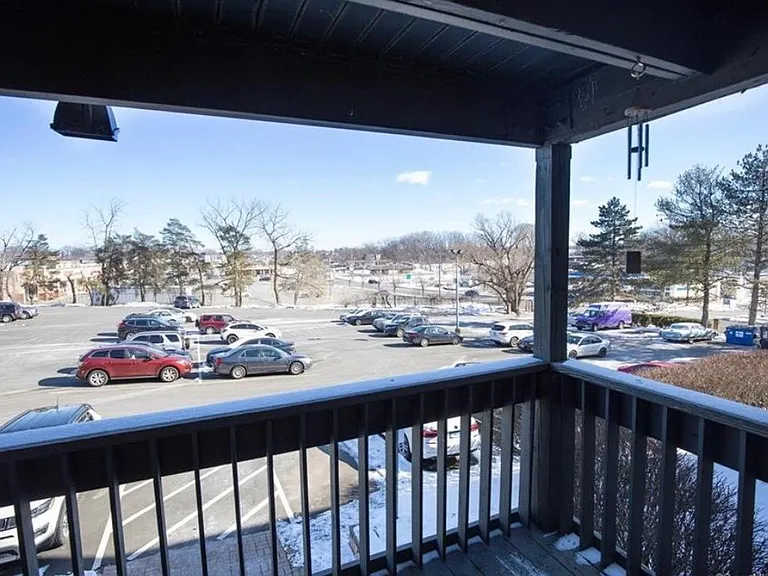 90 Kane St #B11 — Photo 9