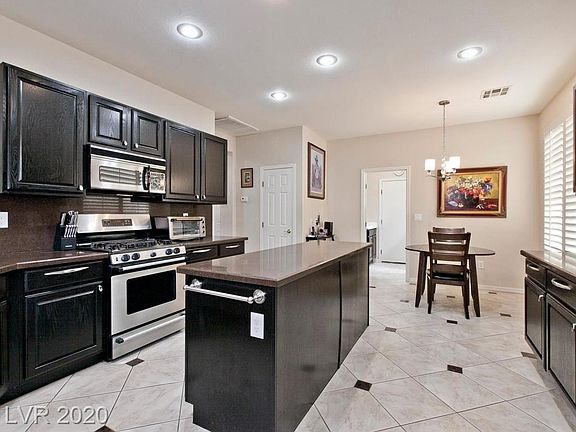 5th image of 4541 Bersaglio St