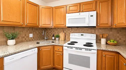 200 Swanton St Photo 1