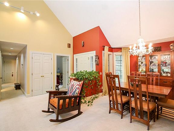 4th image of 4 Westin Ct