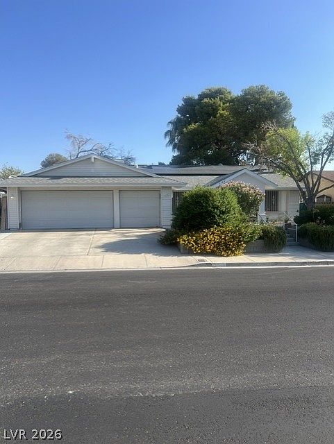 2nd image of 6184 Katella Ave