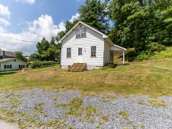 297 White St, Irvona, PA 16656
