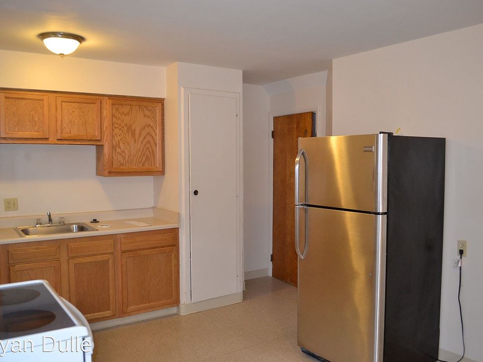 2nd image of 192 Clinton St #192-A