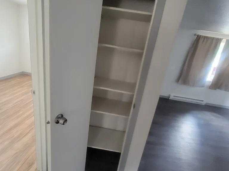 303 W Sherlock St #1 — Photo 6