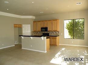 5th image of 3787 N Surrey Hills Ln