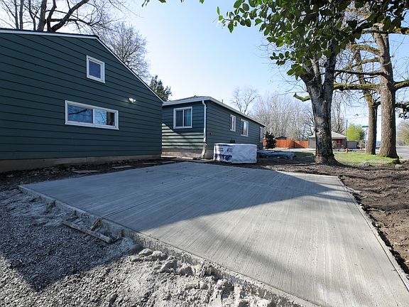 Parking Pad