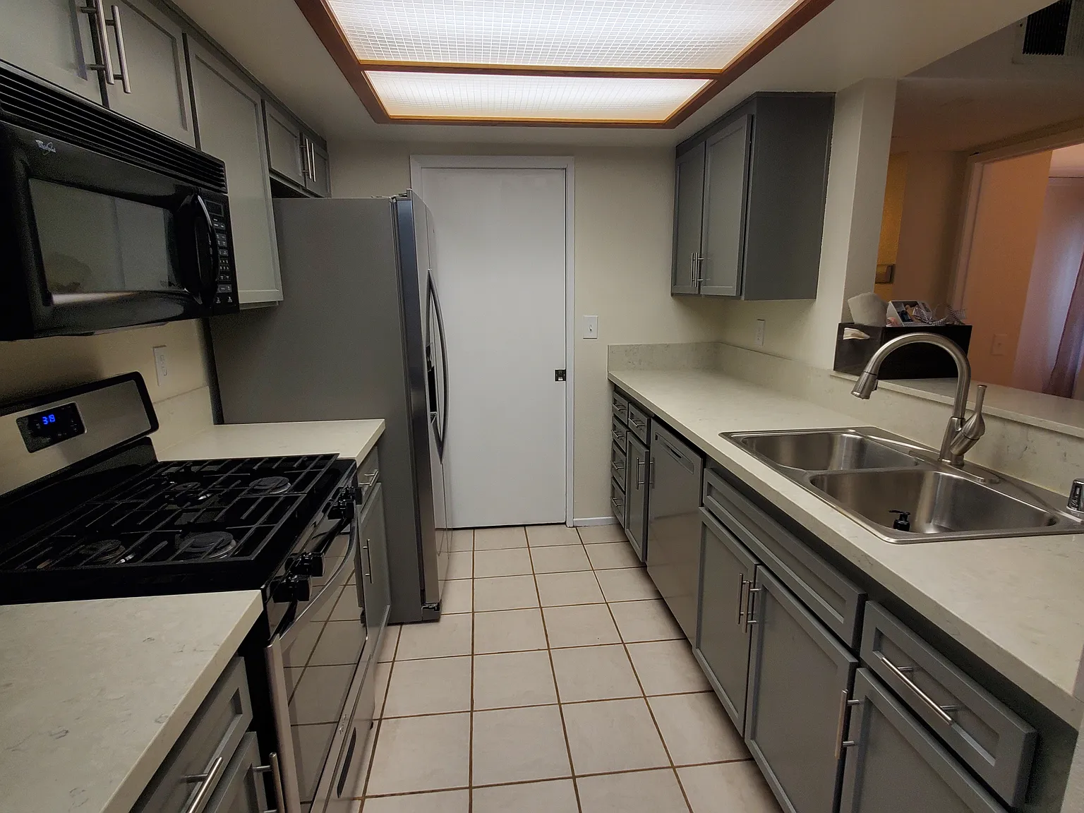 9388 Twin Trails Dr — Photo 3