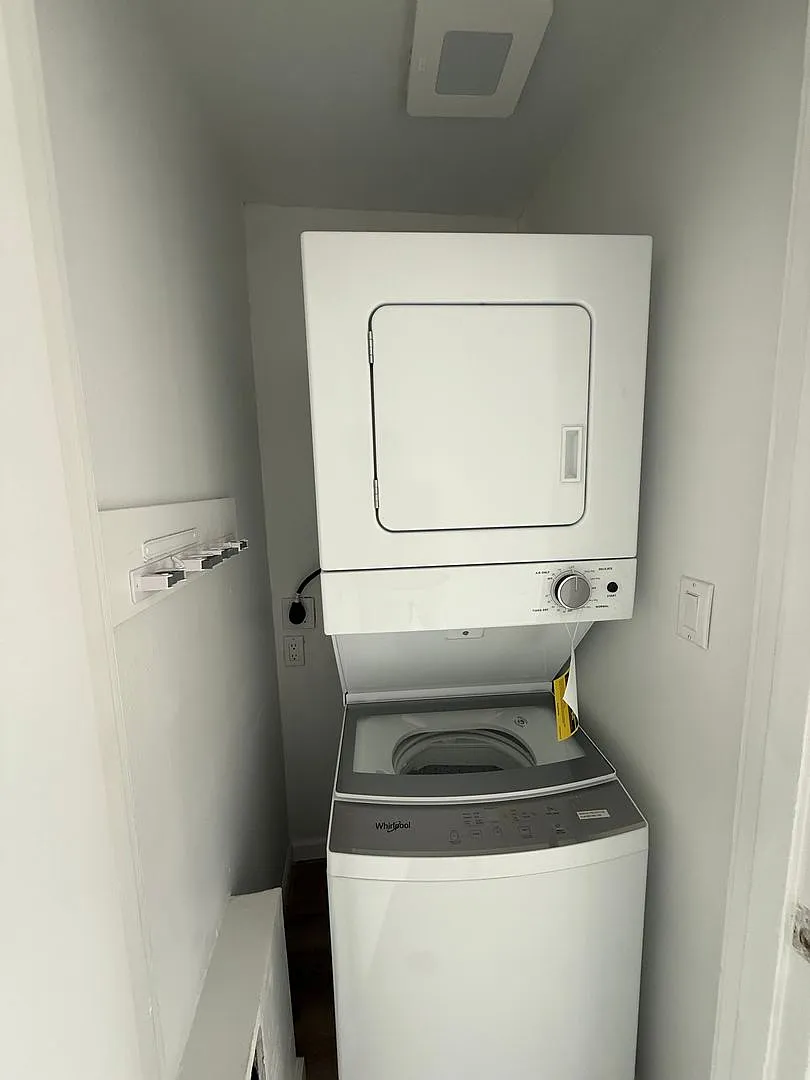 Completely Updated Ranier Beach Duplex Unit For Rent! — Photo 4