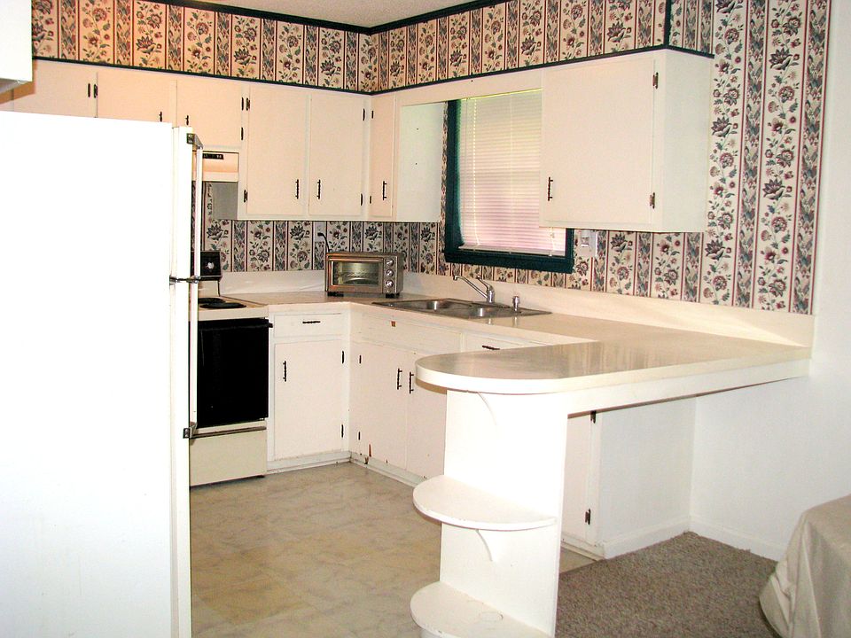 1st image of 32052 County Road 316