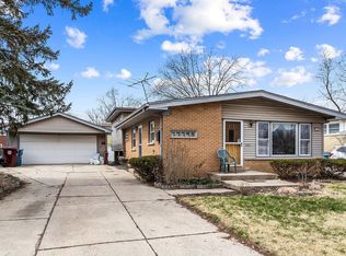 146 Grace Ln, Chicago Heights, IL
