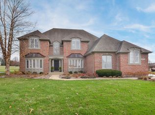 3N715 Herman Melville Ln, St Charles, IL 60175