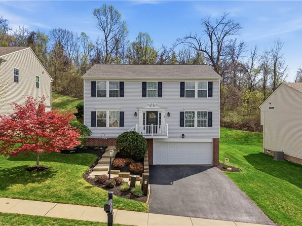 155 Broadstone Dr, Mars, PA 16046