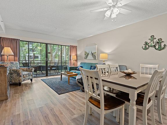 4th image of 415 Ocean Creek Dr. #2205