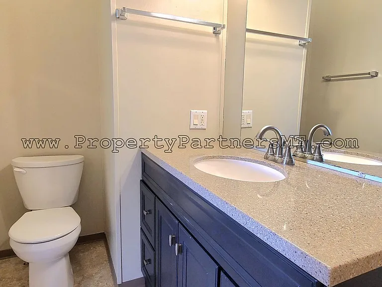 106 Sunlight Ave — Photo 8