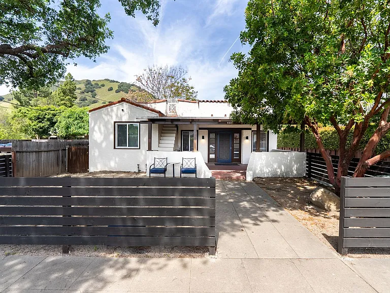 Modern Living: 8-Unit Apartment Building in the Heart of Downtown San Luis Obispo — Photo 42