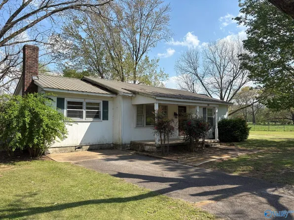 619 Clemons Rd, Scottsboro, AL 35769
