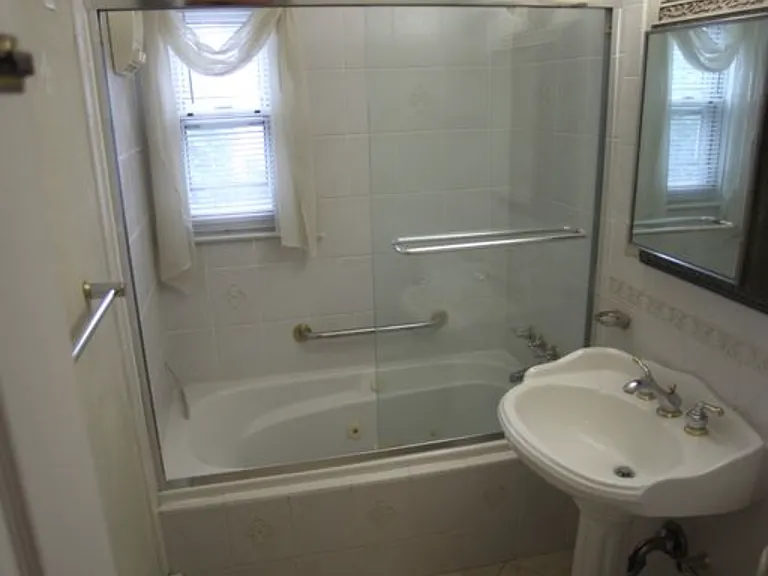 118 Swarthmore Ter — Photo 19