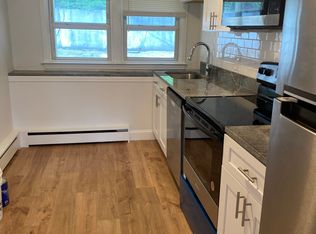 1221 Cambridge Rd #2B, Woburn, MA 01801